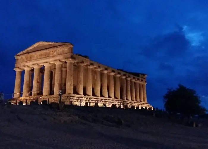 Nero Bianco, Havre De Paix, Oliviers, Maison Et Piscine Privees Agrigento